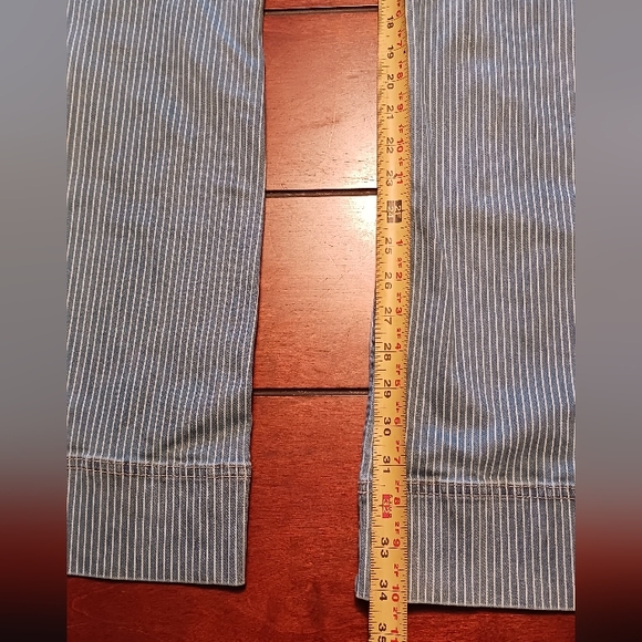 Idyllwind Women's Blue High Rise Striped Jeans - Picture 7 of 9